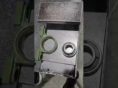 Pengisi bantalan UCP205 Bantalan blok bantal yang sedang dipasang